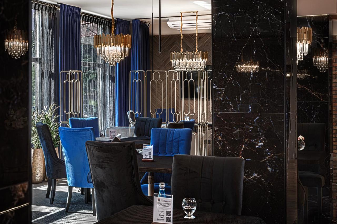 Hotel Cristal Park Tarnów Εξωτερικό φωτογραφία