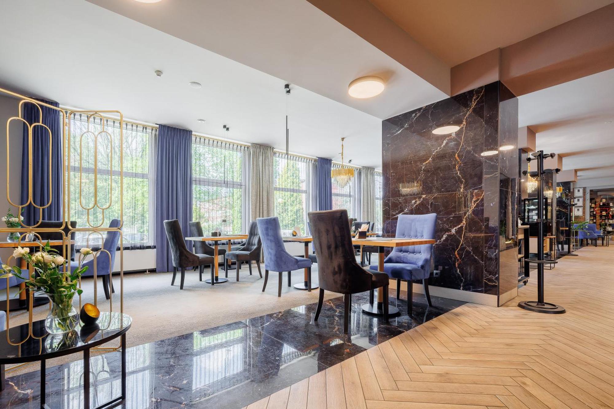 Hotel Cristal Park Tarnów Εξωτερικό φωτογραφία